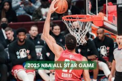 太阳队新援格林携手布克默契发挥，马威内线稳固助力防守反击