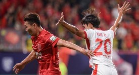 山东泰山队备战齐鲁德比：王大雷回归，李霄鹏战术调整，韩鹏状态火热迎挑战